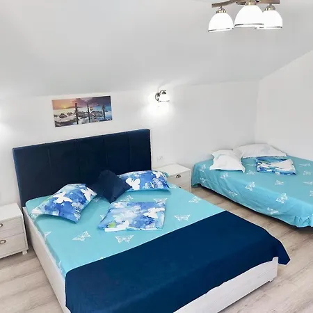 Coty 3* Navodari